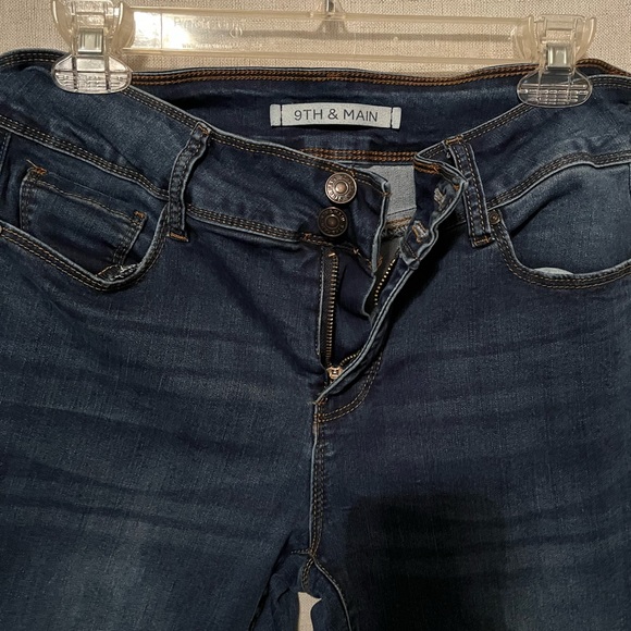 9th & Main Women's Dark Blue Stretch Skinny Jeans Size 10 - Picture 2 of 7